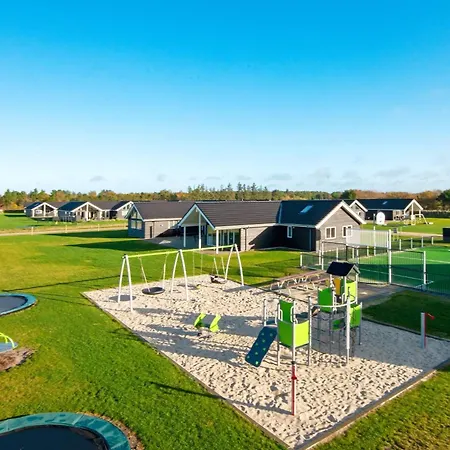 30 Person In Vakantiehuis