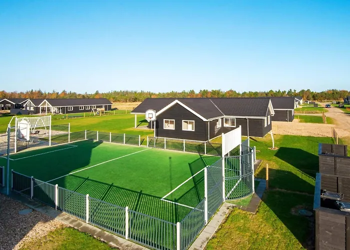 30 Person In * Nørre Nebel